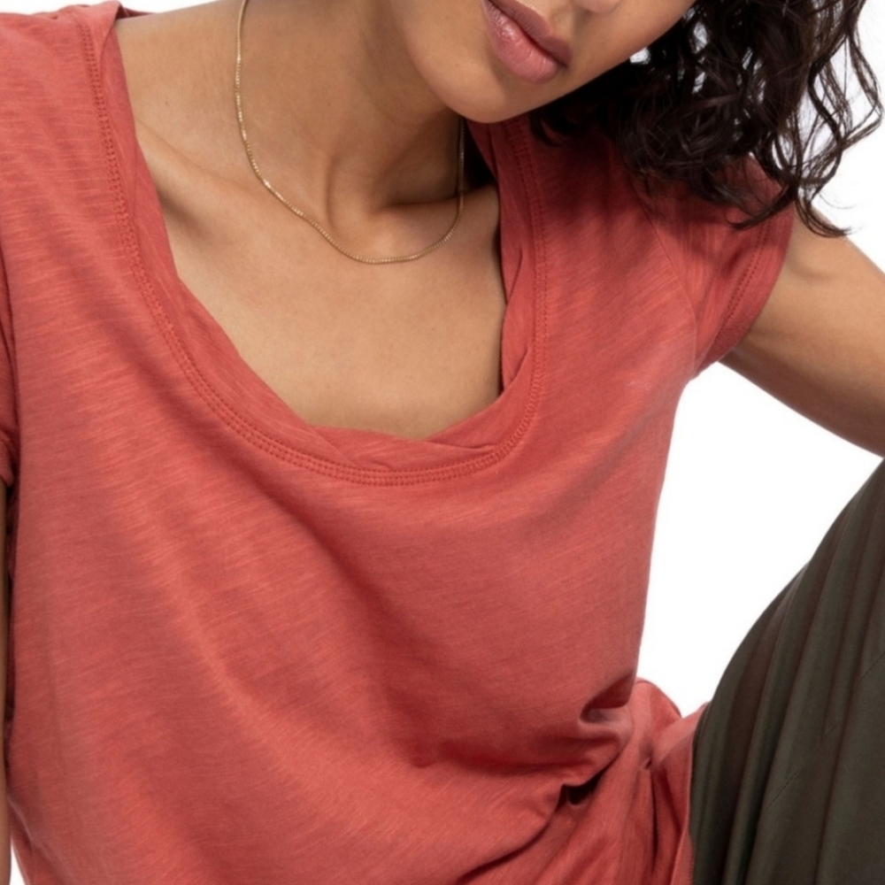 Sanctuary SOCIAL STANDARD Womens Top Size XXL Twisted Scoop Neck Tee Rusty Coral